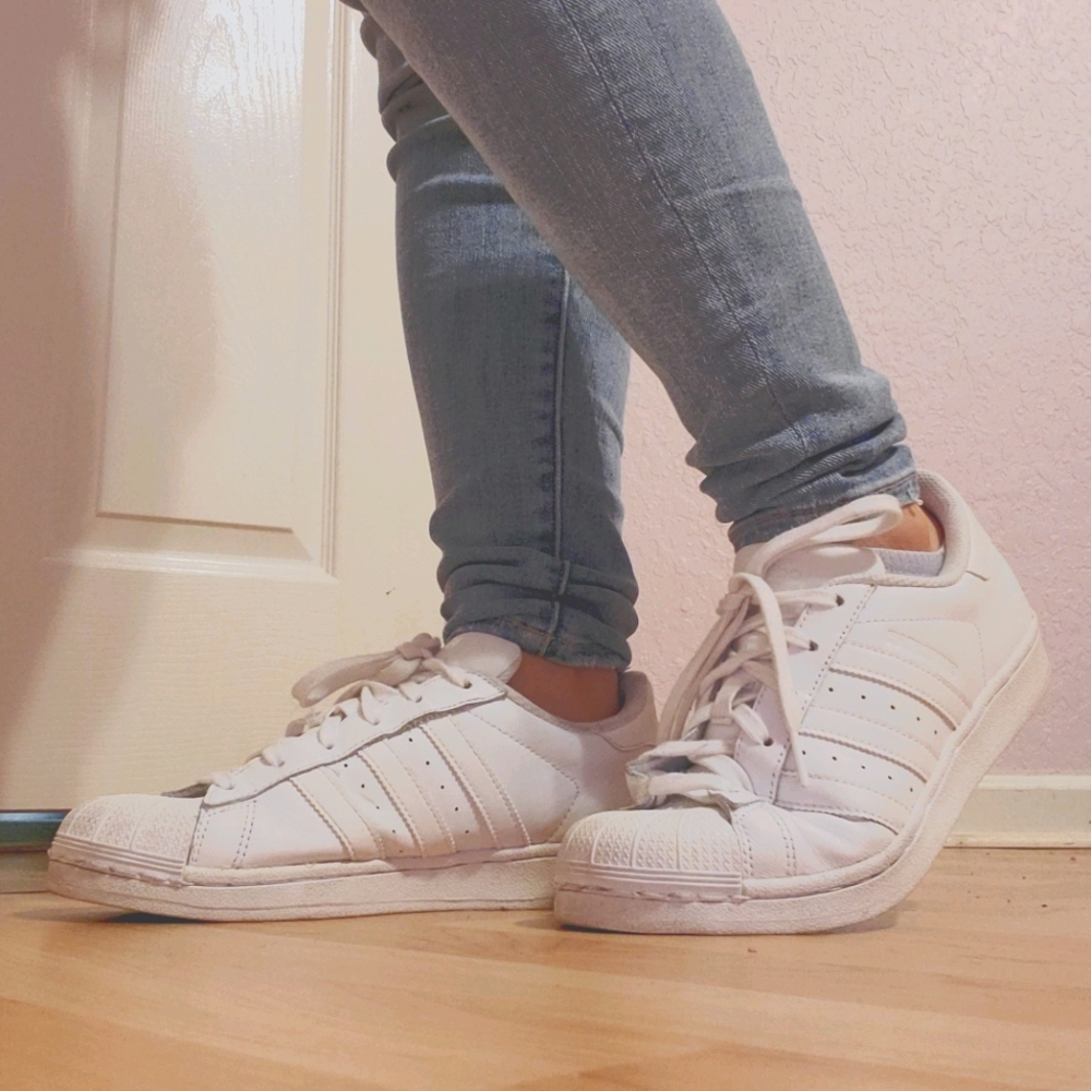 Adidas Superstar Women's US 8 Cloud White Sneaker